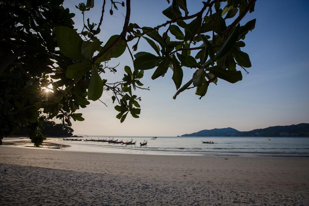 Patong Swiss Hotel Beach Front Phuket Ngoại thất bức ảnh