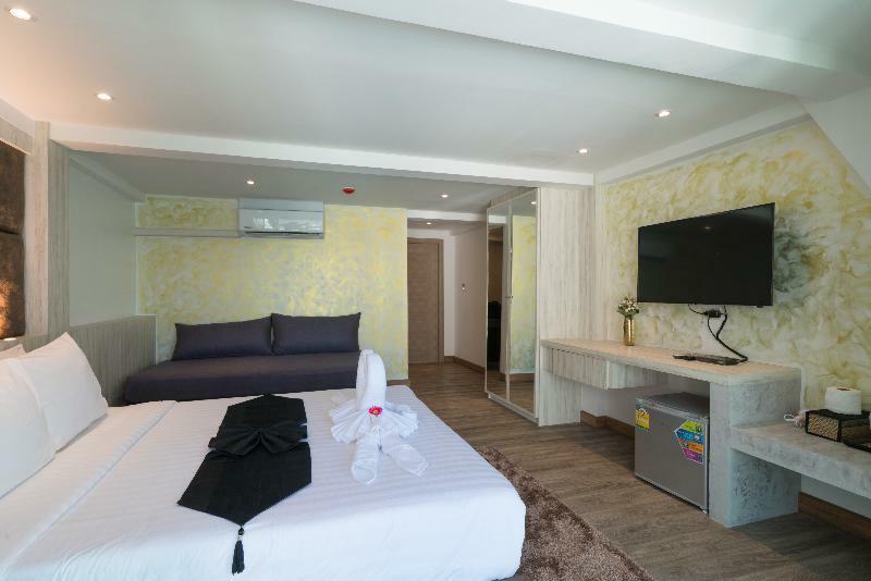 Patong Swiss Hotel Beach Front Phuket Ngoại thất bức ảnh